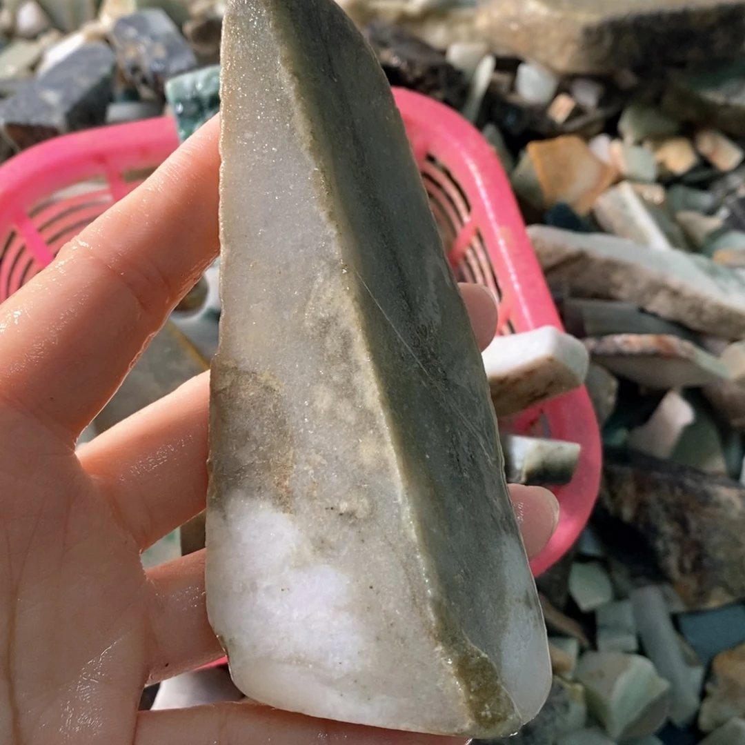 翡翠未镶嵌颈饰天然翡翠