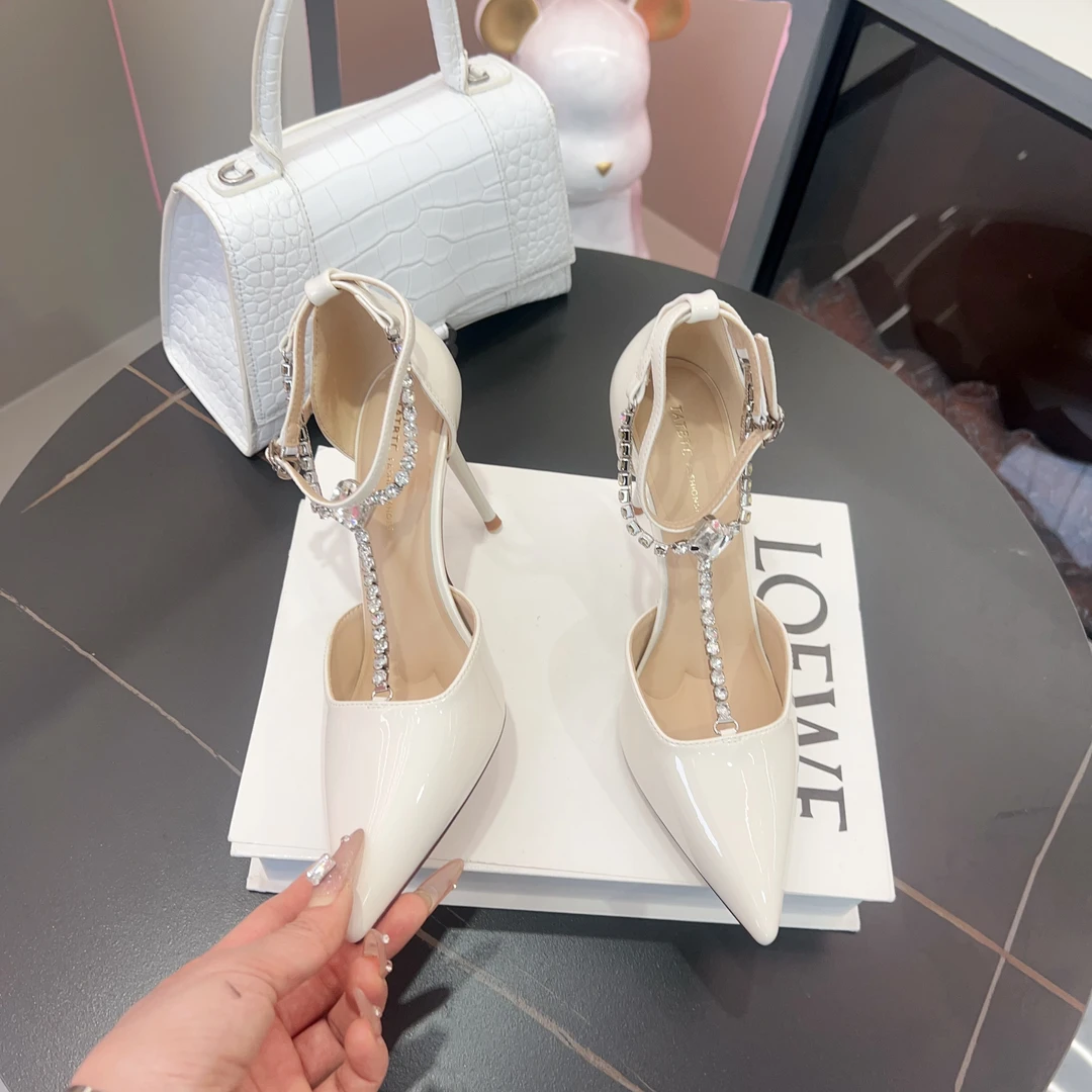 尖头凉鞋女包头水钻T字带细跟高级感高跟鞋2025夏季新款016111-21