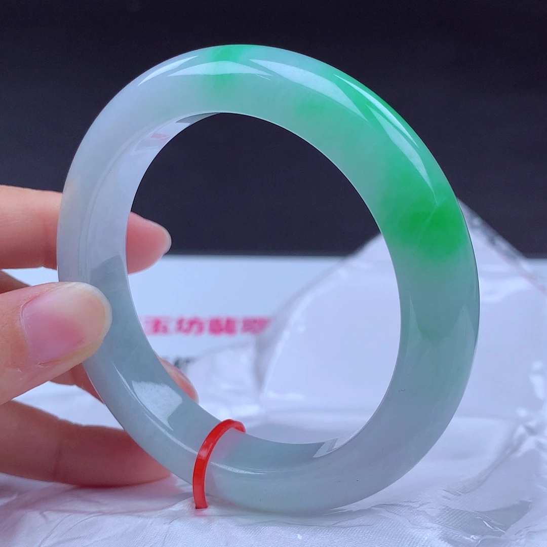 翡翠未镶嵌手镯手镯001909