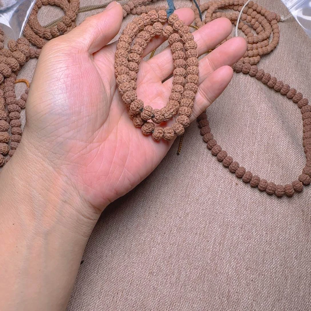 苏***儿金刚菩提吊坠梅花