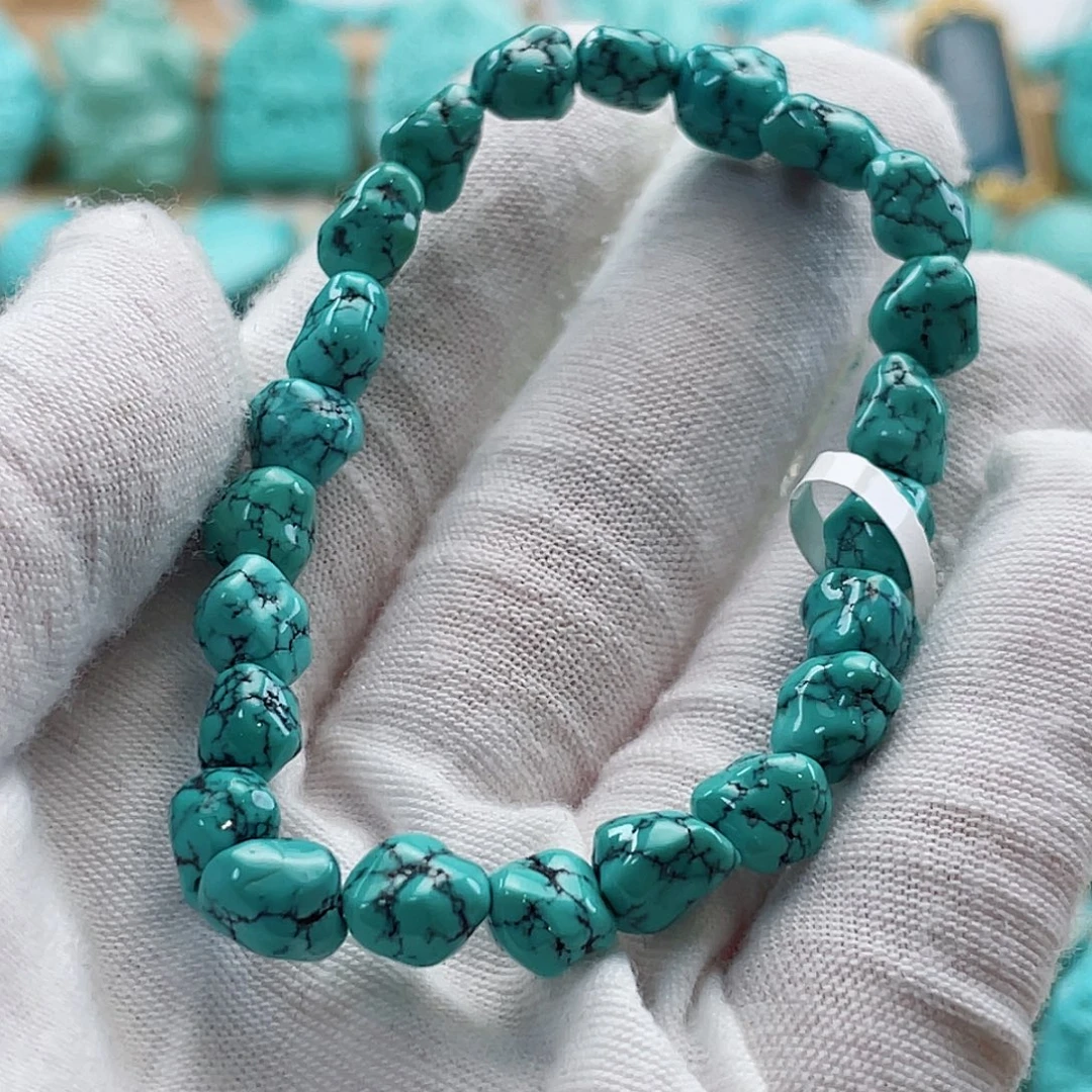 用***8绿松石未镶嵌珠宝奇石