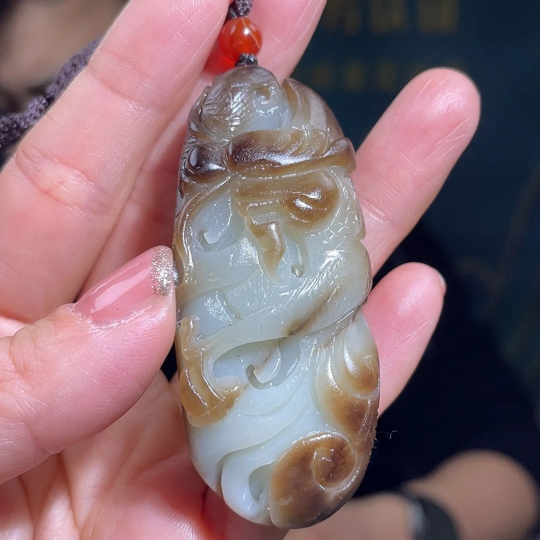 和田玉颈饰未镶嵌