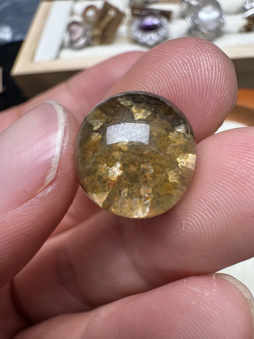 定制款特殊矿水晶蛋面