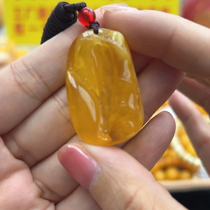 琥珀未镶嵌珠宝奇石