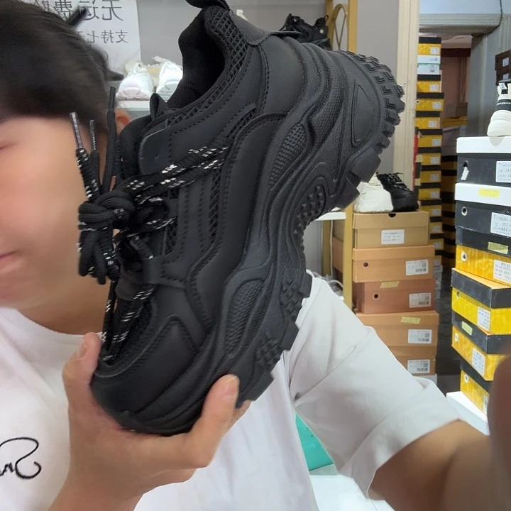 幸****2803黑3777777777