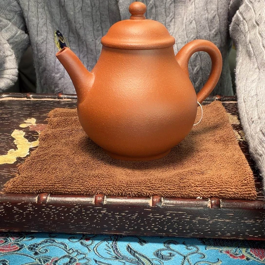 甄选宜兴本土紫砂壶