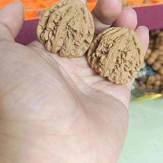 把件文玩核桃37左右粗筋新手福利