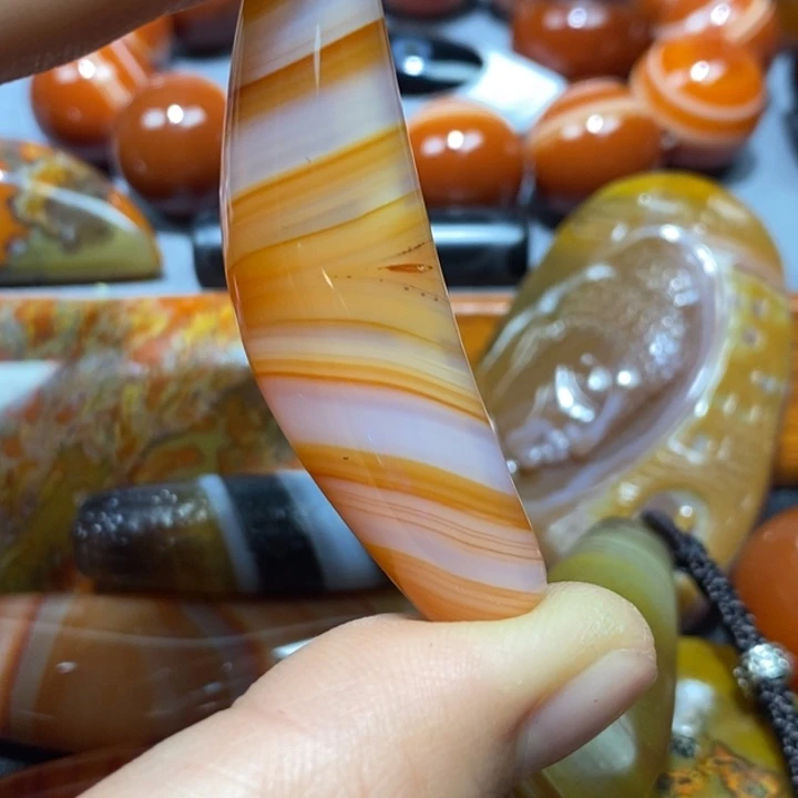 玛瑙/玉髓未镶嵌颈饰