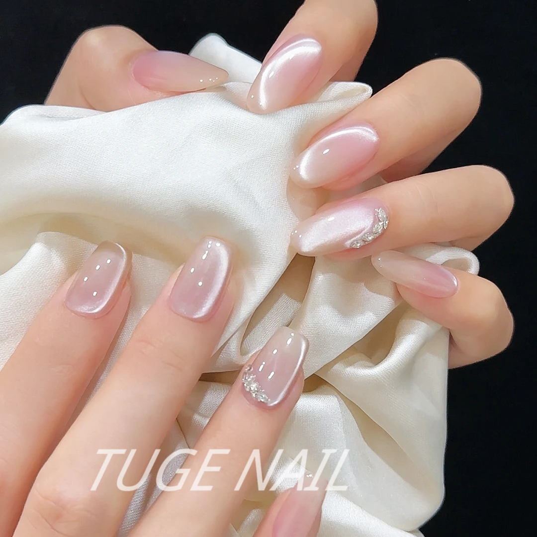 TugeNail “桃花酿”春季显白气质感猫眼手工短椭圆穿戴甲笑笑专属