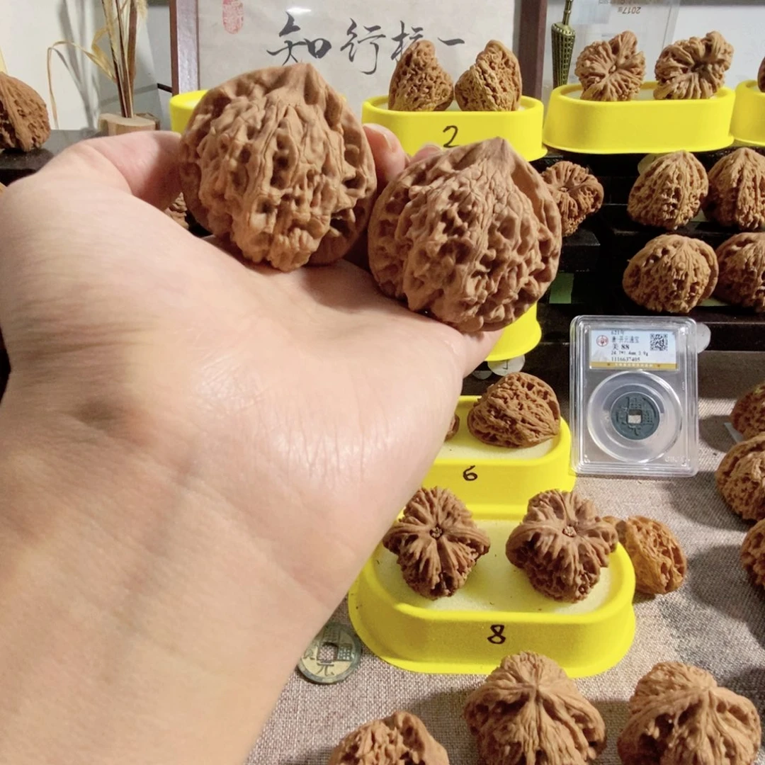 木质类老款官帽的设计