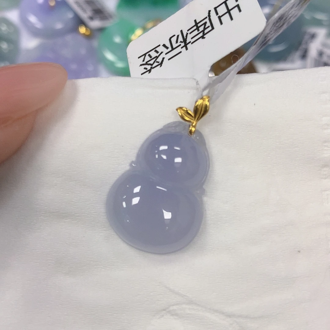 颈饰18K金镶嵌翡翠天然缅甸a货翡翠百元以上九米证书费自理