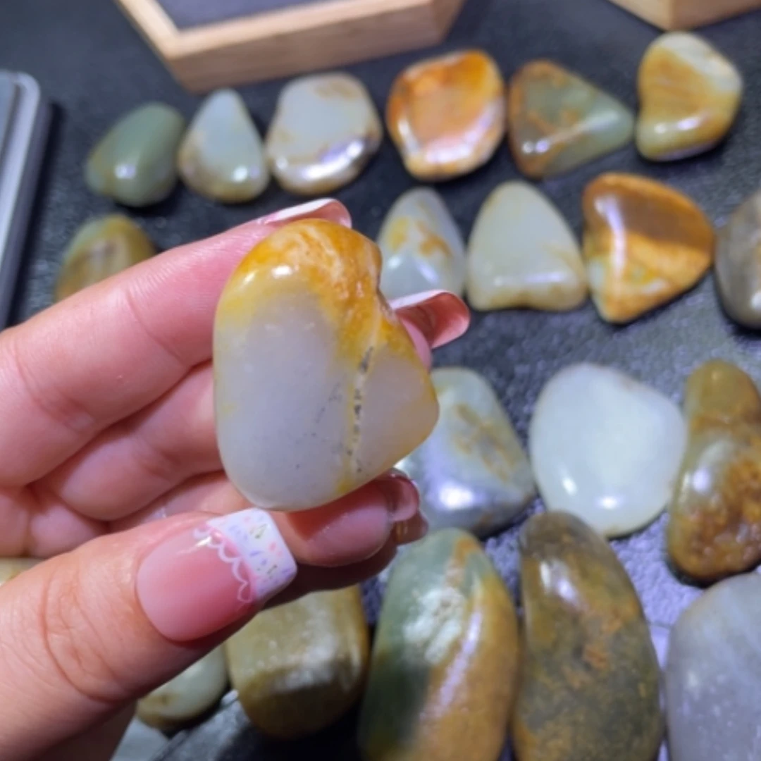 【闪购商品】和田玉未镶嵌颈饰余**后
