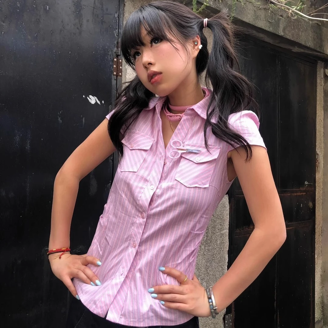 韩系复古辣妹粉色条纹短袖衬衫2025夏季新款小众气质修身显瘦上衣