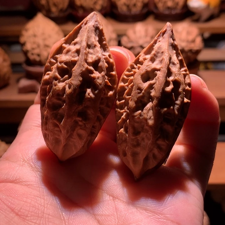 楚***意文玩核桃吊坠楸玥核55