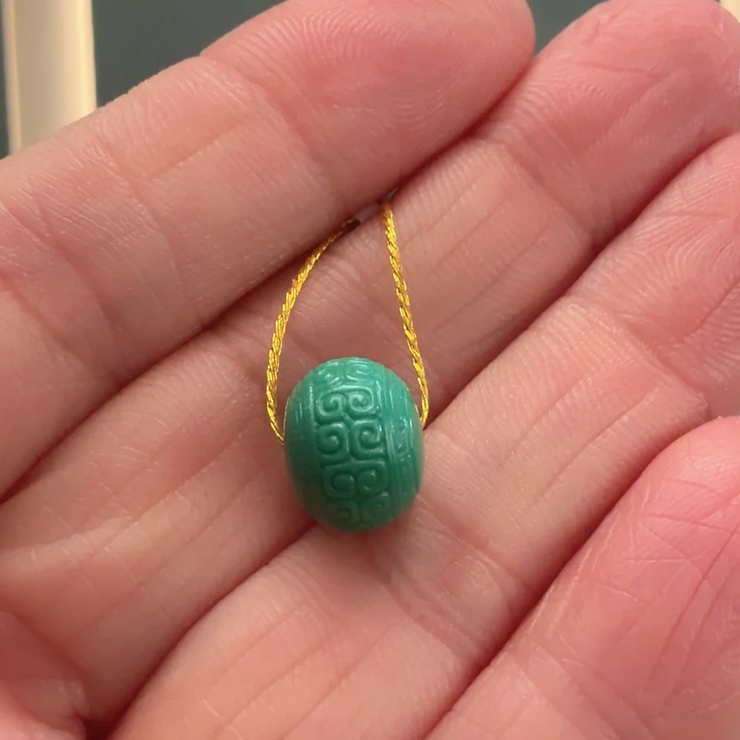 绿松石未镶嵌颈饰