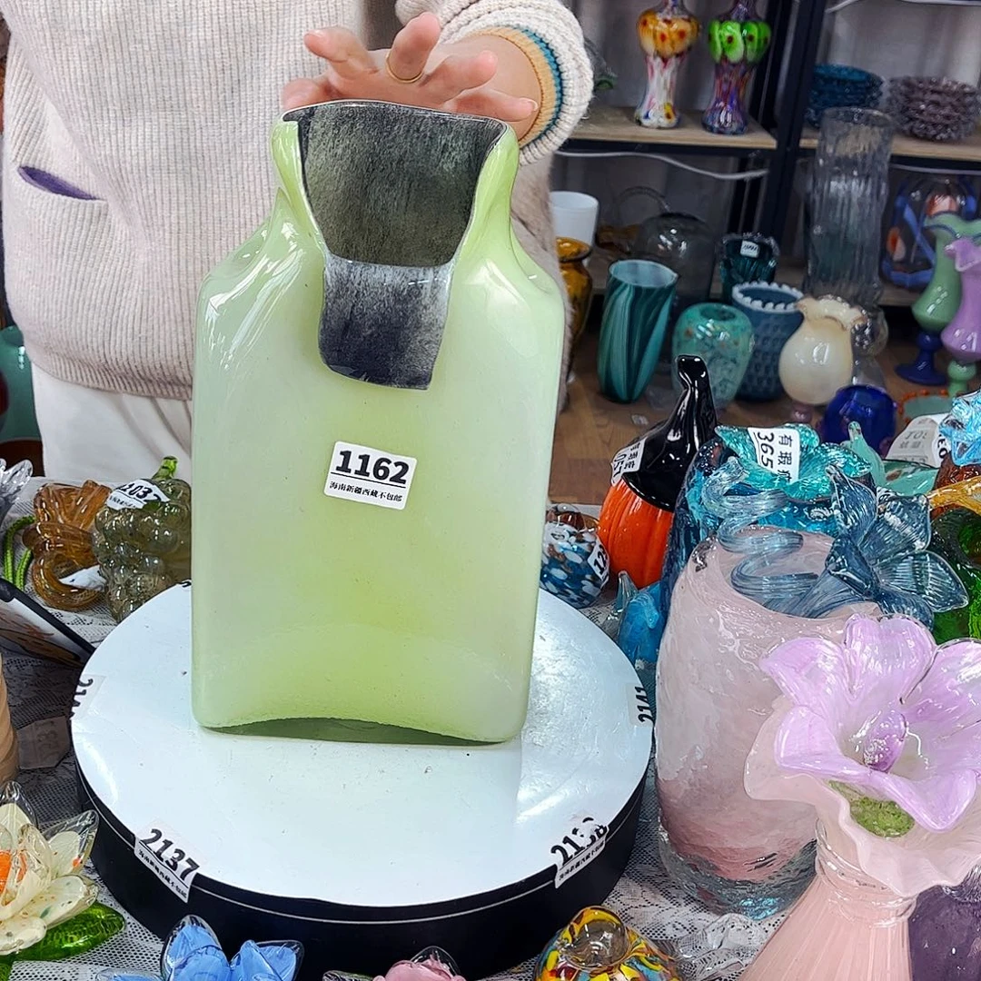 1162 家悦琉璃工艺品