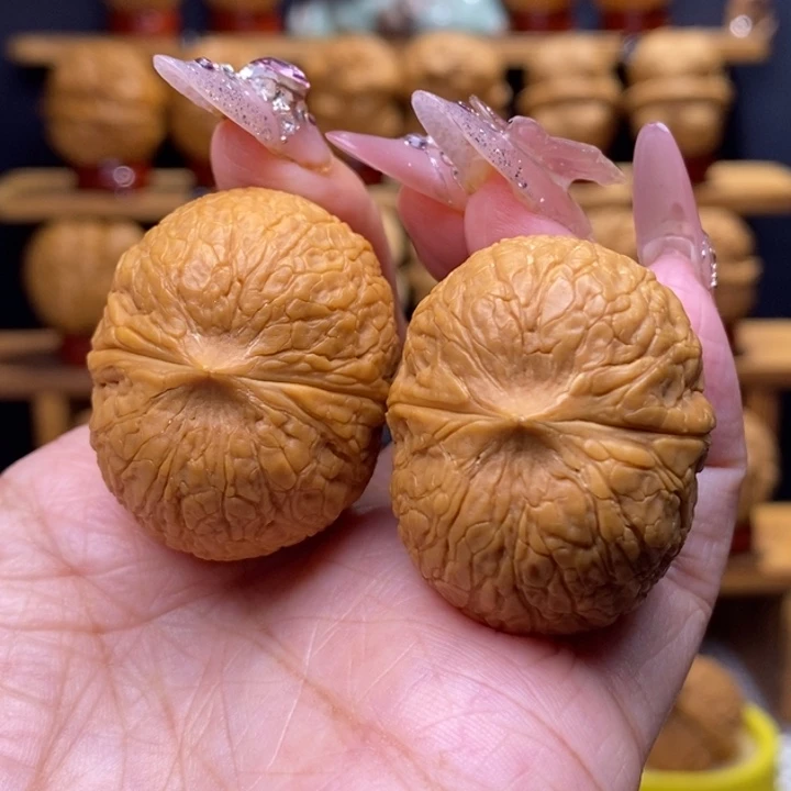 無***名文玩核桃把件佛手4号36尺