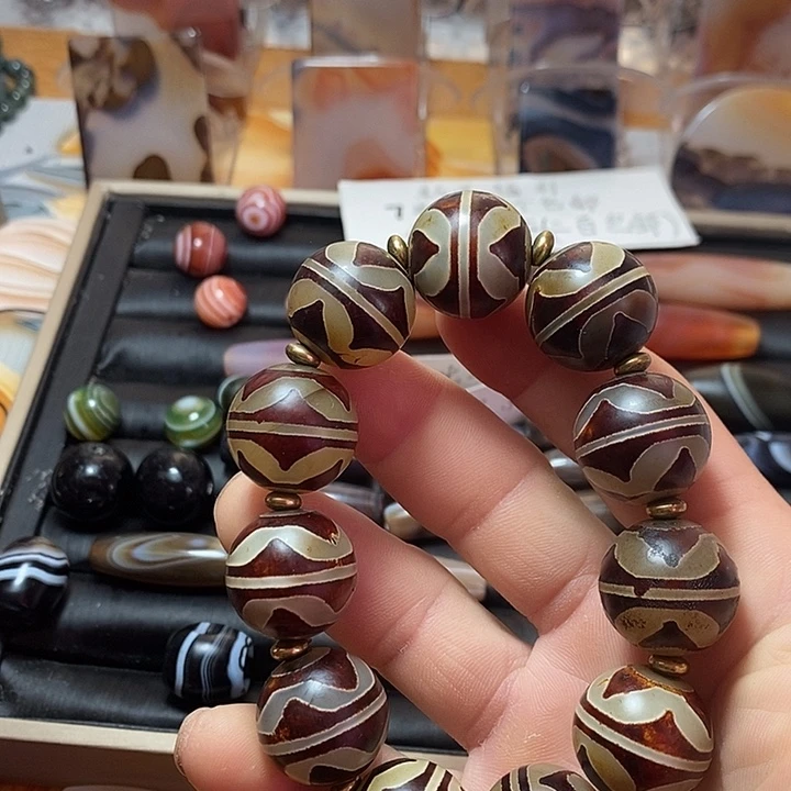 玛瑙/玉髓合金颈饰