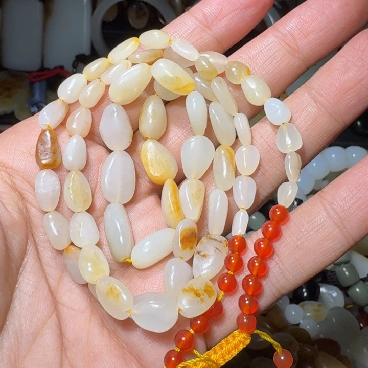 和田玉未镶嵌项链