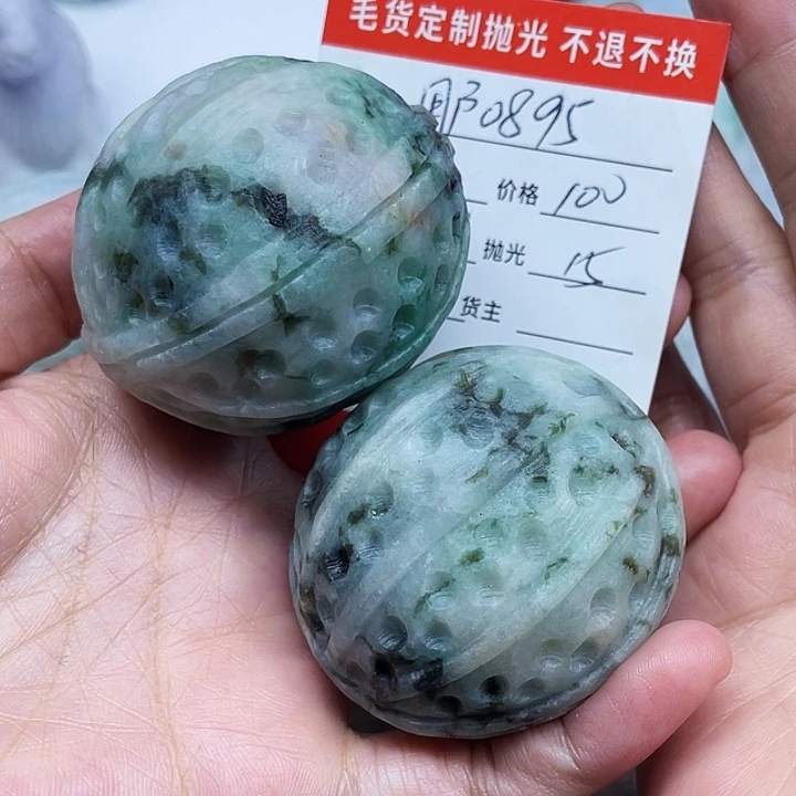 用***5定制翡翠未镶嵌翡翠