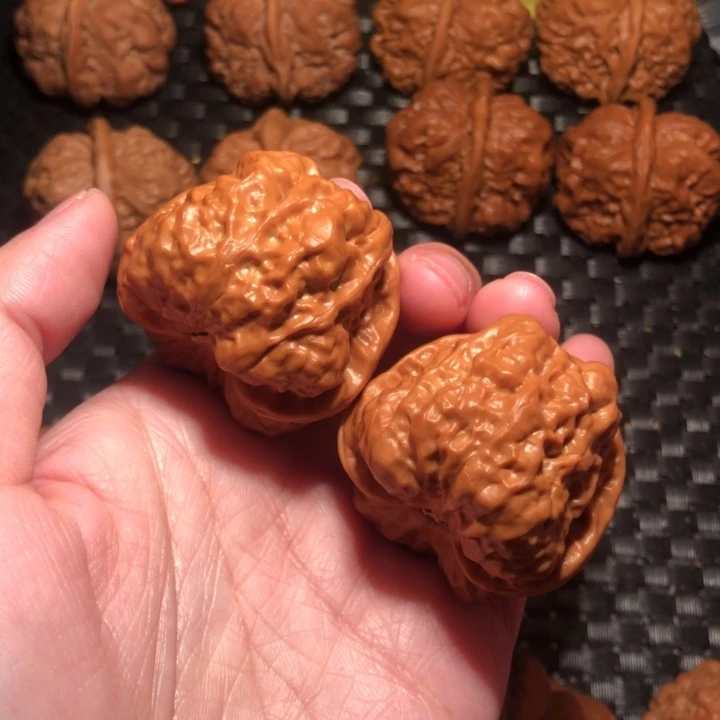 H***.把件文玩核桃蛤蟆