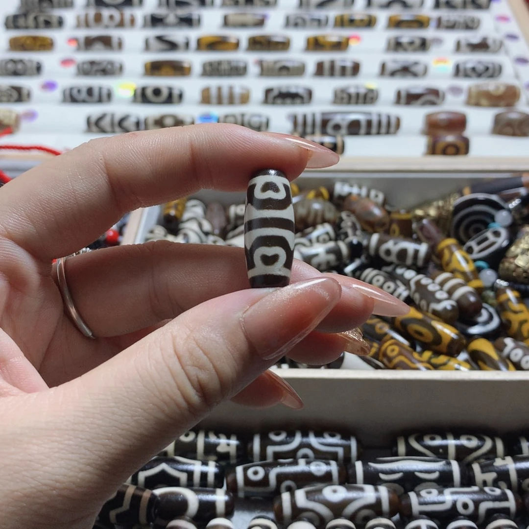 未镶嵌颈饰玛瑙/玉髓