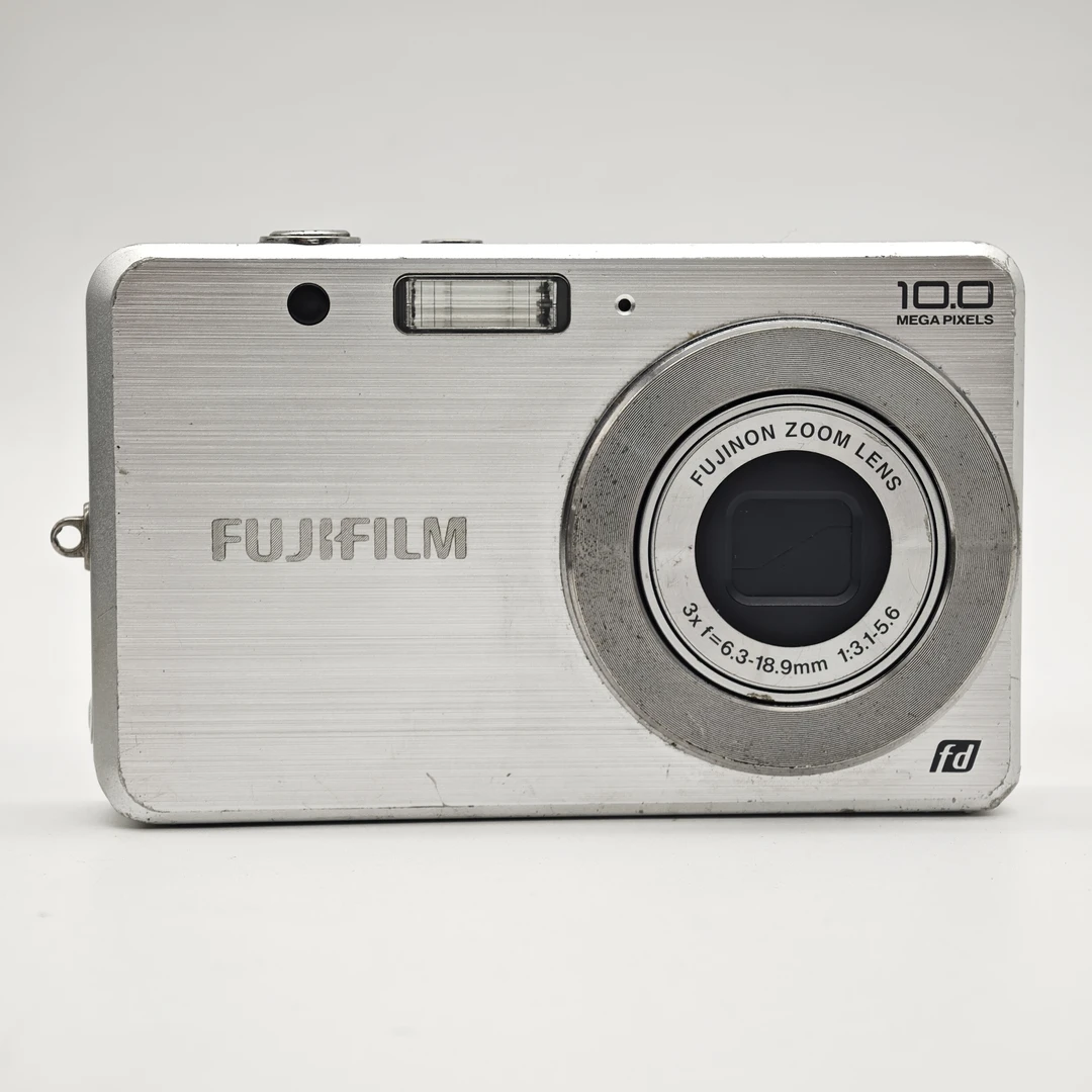 9新 Fujifilm/富士 J25 1000万像素出片冷白CCD复古数码相机二手