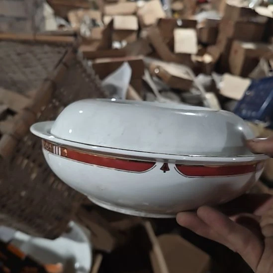 茶盏陶瓷盘子碗啥都有