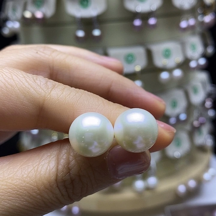 银S925镶嵌淡水珍珠耳饰