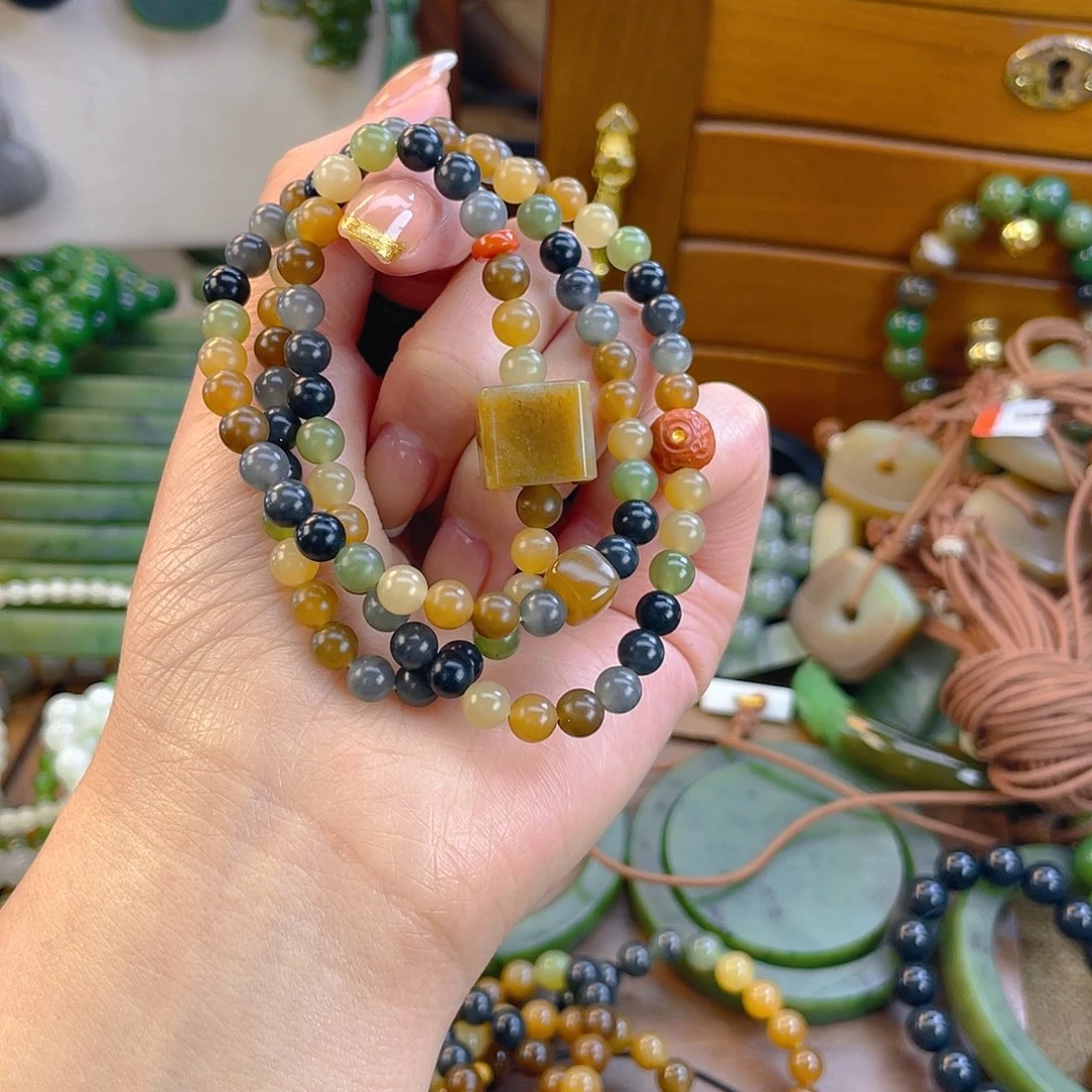 和田玉未镶嵌手链