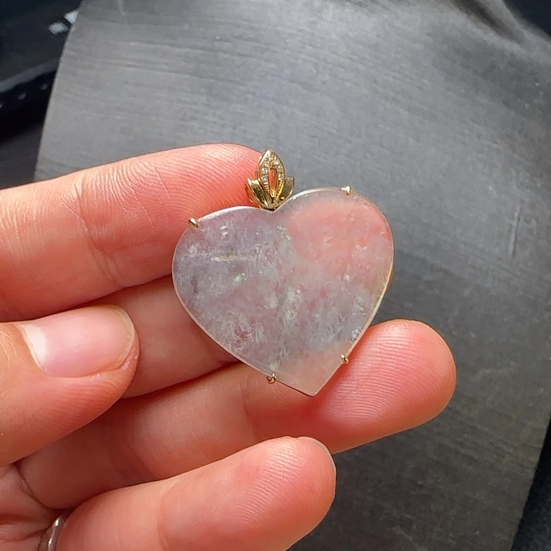 翡翠颈饰18K金镶嵌翡翠