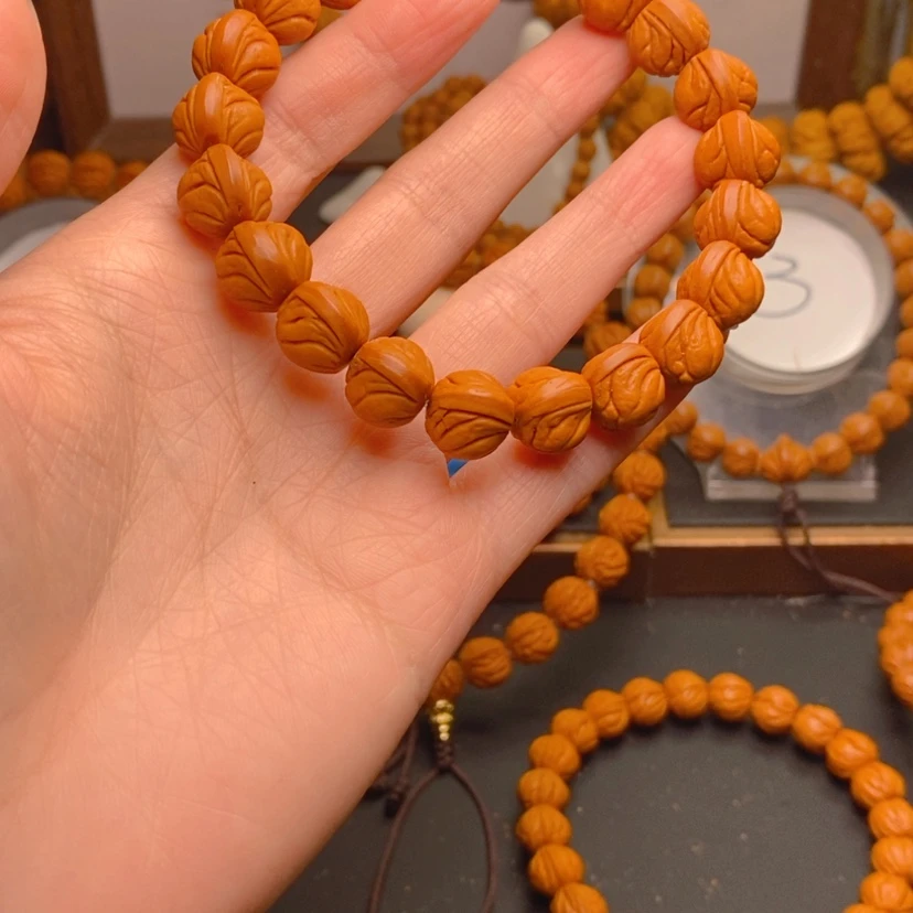 【闪购商品】桃核手串龙文桃核