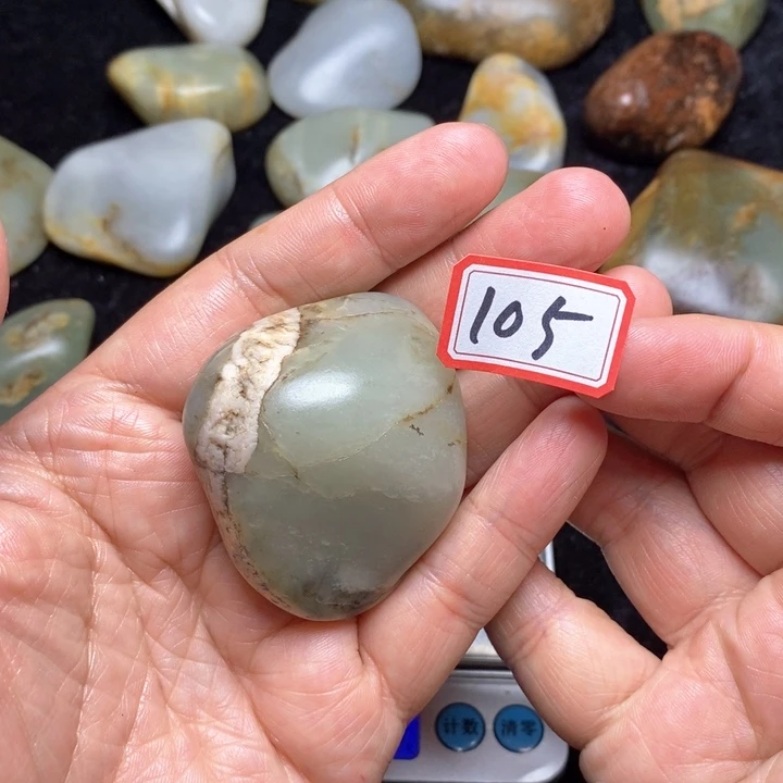 未镶嵌和田玉把件105