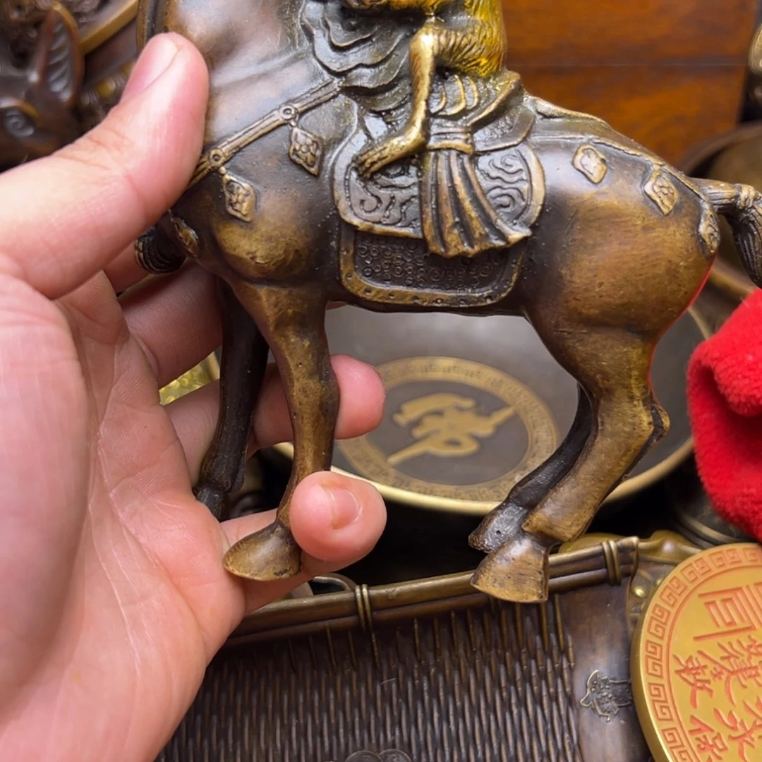 精美铜器，点击下单