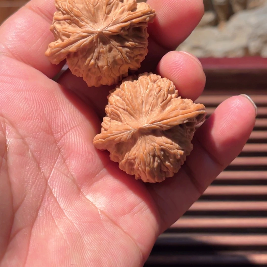 文玩核桃吊坠磨盘