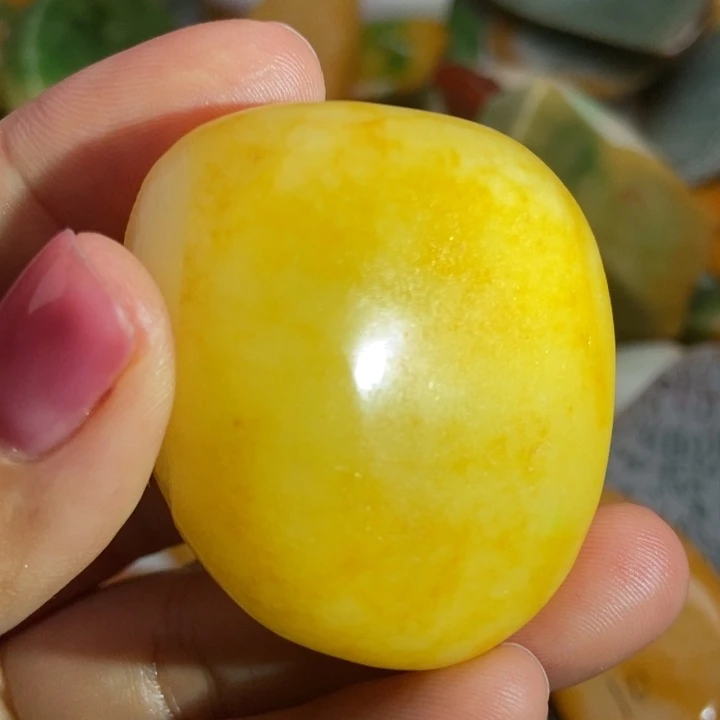 翡翠未镶嵌颈饰缅甸