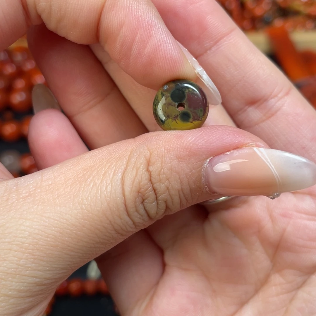 南红玛瑙未镶嵌颈饰10