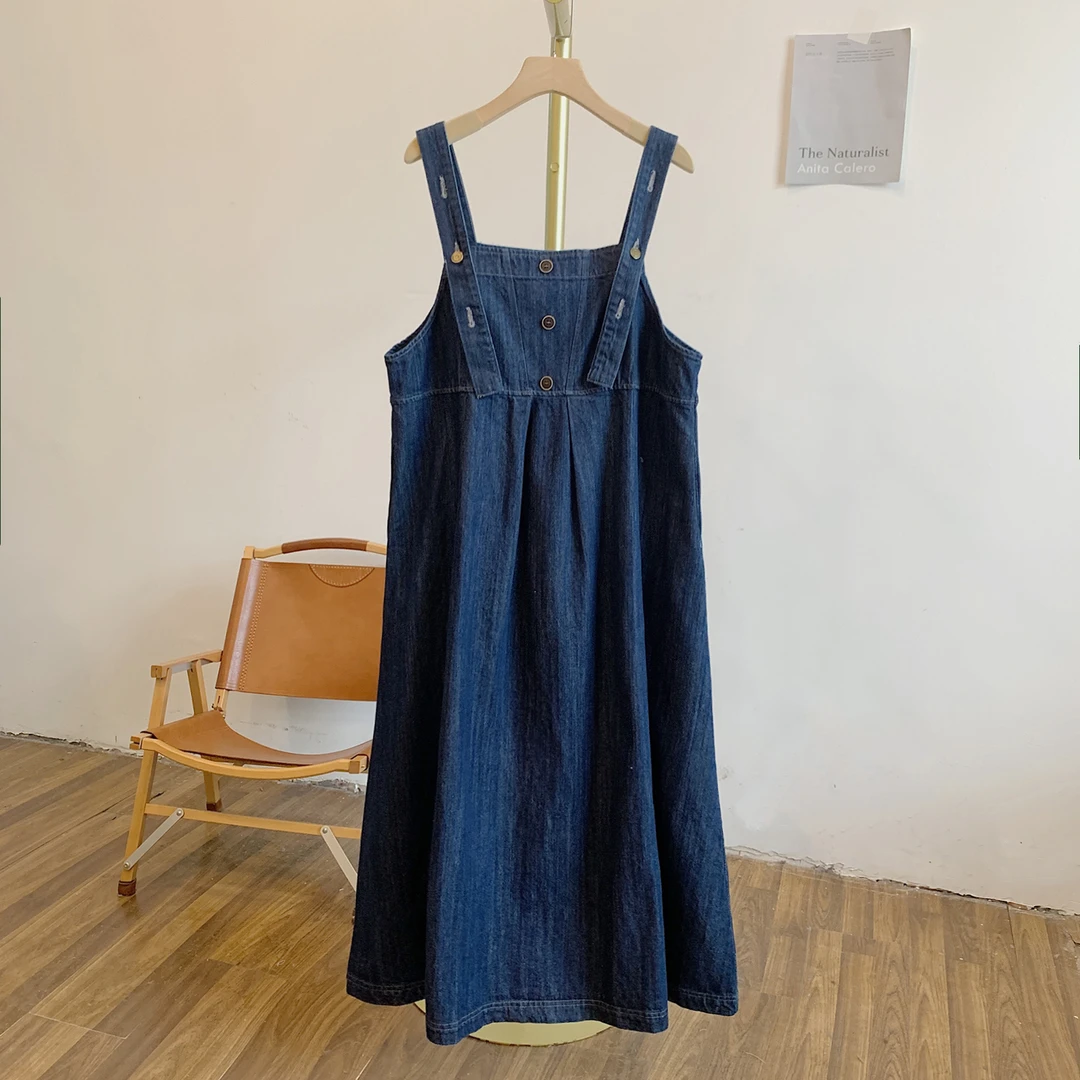 半岛时光Y3267可调节木扣装饰牛仔背带裙