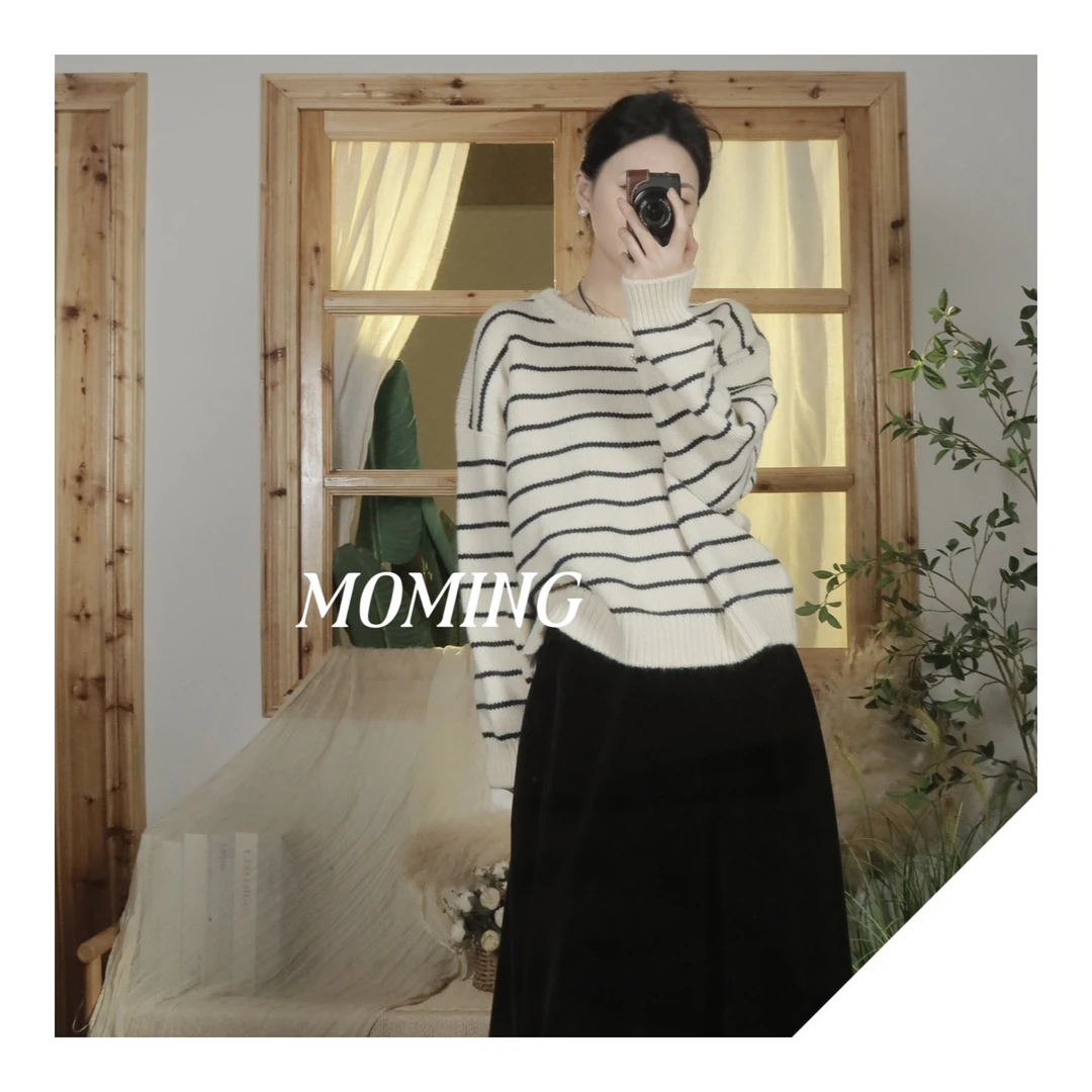 MOMING冬季新品 天糖 韩系复古感条纹拼接针织套头毛衣