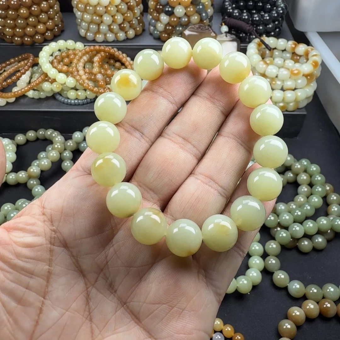 梦***雨和田玉未镶嵌手链