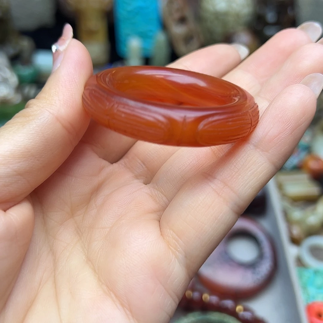 未镶嵌颈饰玛瑙/玉髓海**翔