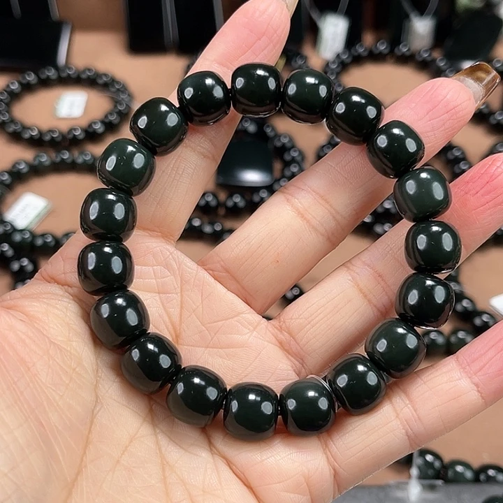 伍***️和田玉未镶嵌手链12