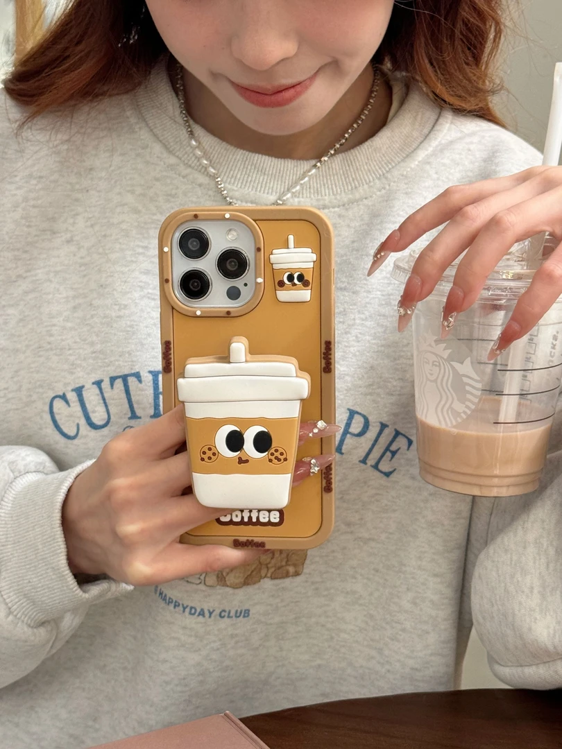立体卡通可爱咖啡杯适用苹果15手机壳iphone16promax表情新款硅胶