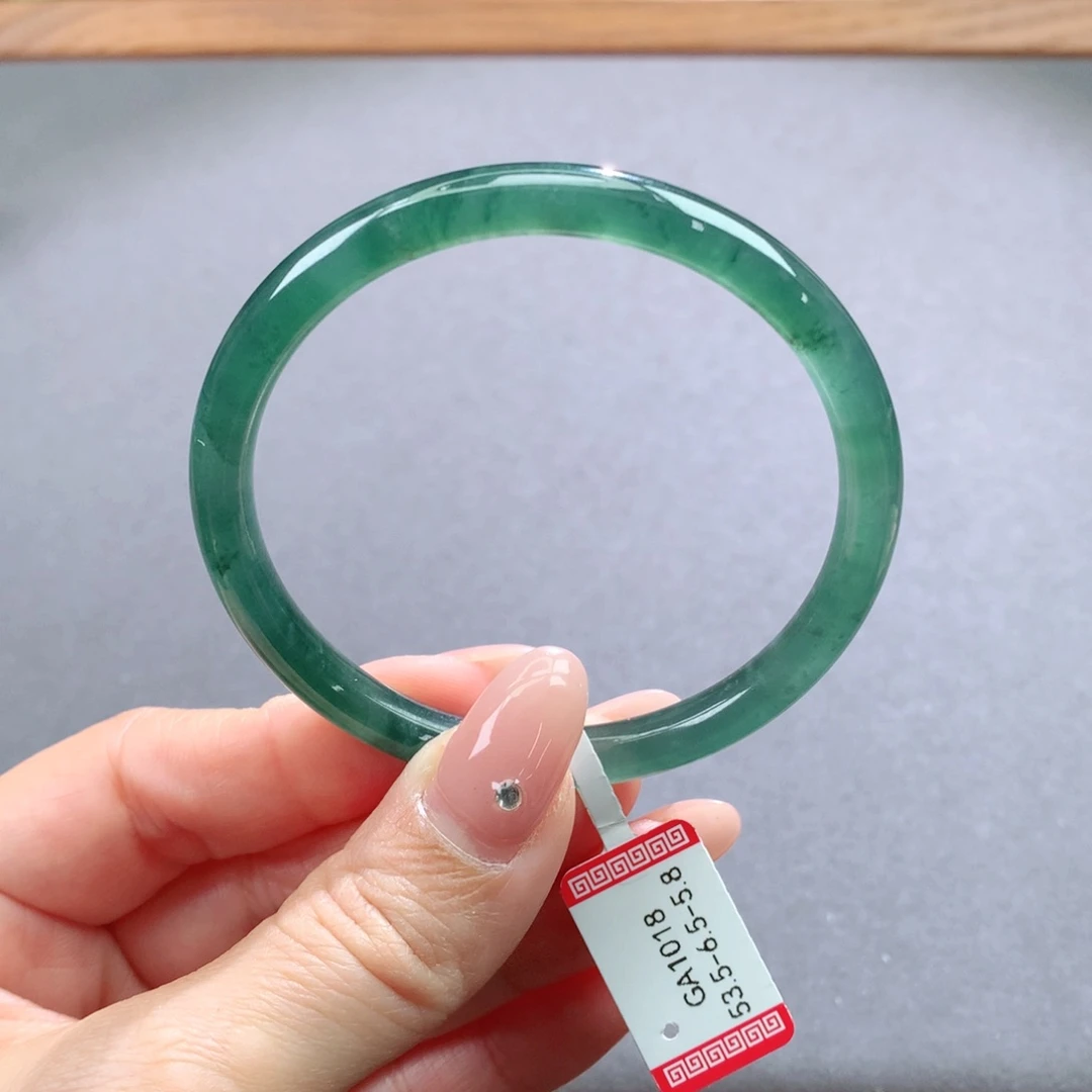翡翠手镯未镶嵌天然翡翠手镯叮当镯