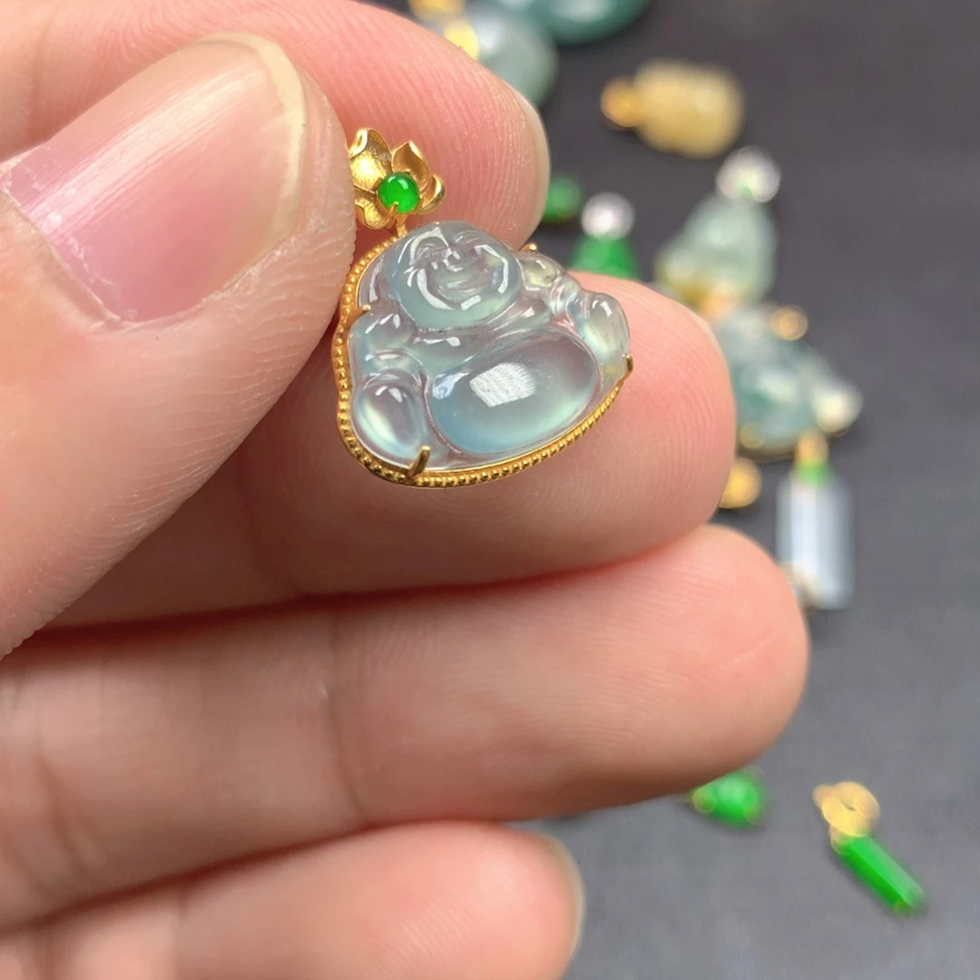【闪购商品】颈饰18K金镶嵌翡翠翡翠