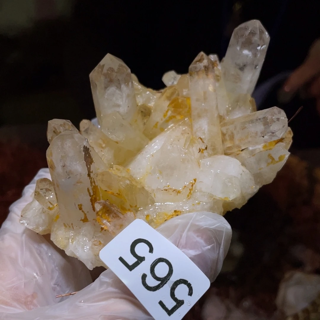 未镶嵌水晶珠宝半成品