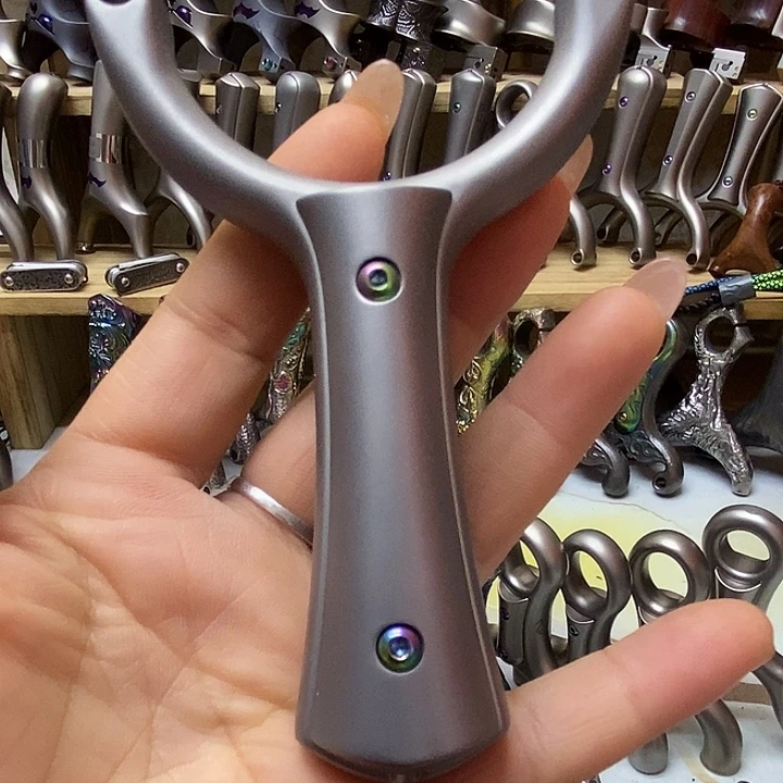 小***朵云层全钛单卡弹弓 不退不换