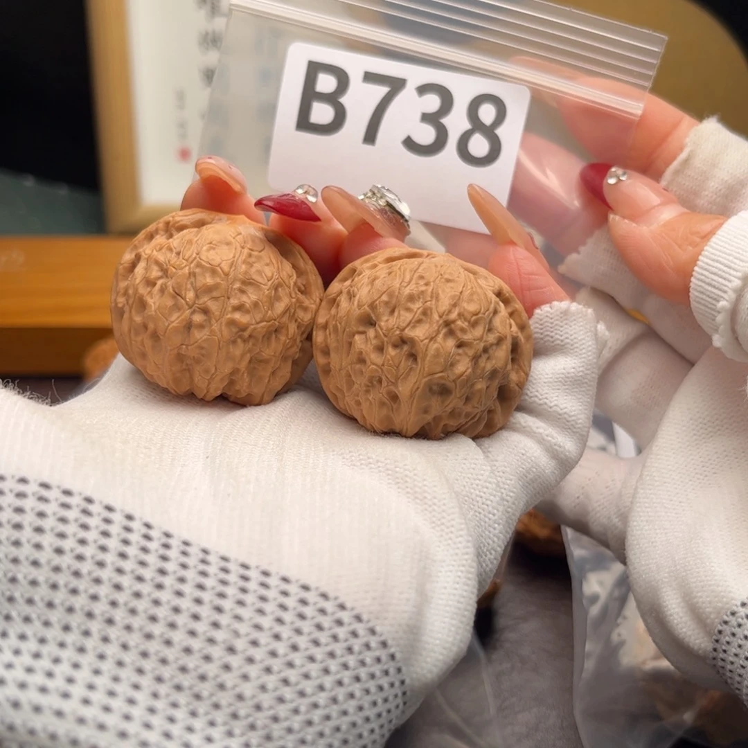 文玩核桃把件37.5乾隆磨b 738