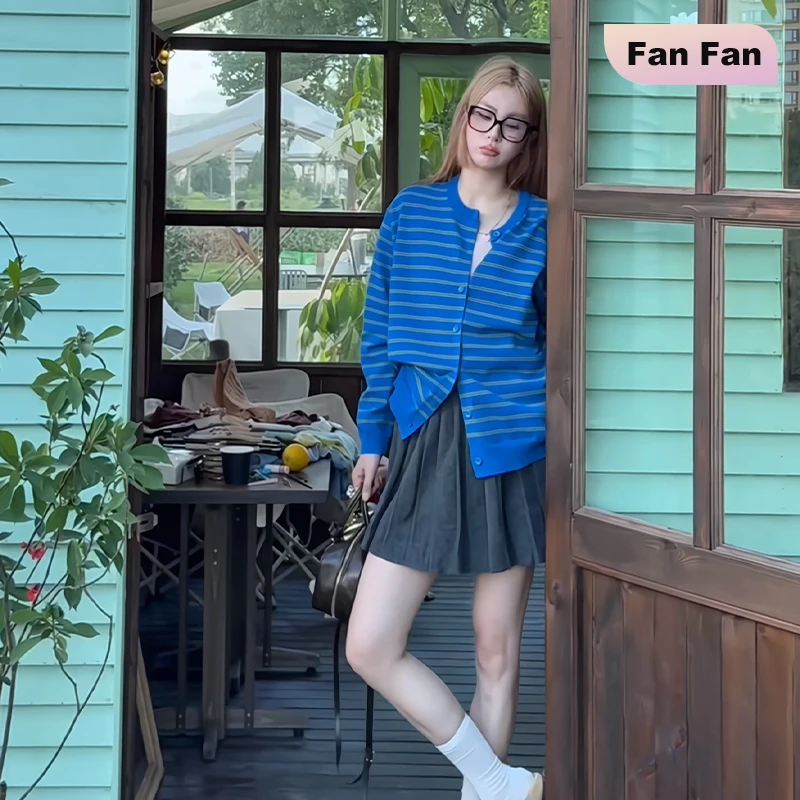 高端货~复古圆领撞色条纹开衫女上衣简约百搭单排扣针织衫秋冬