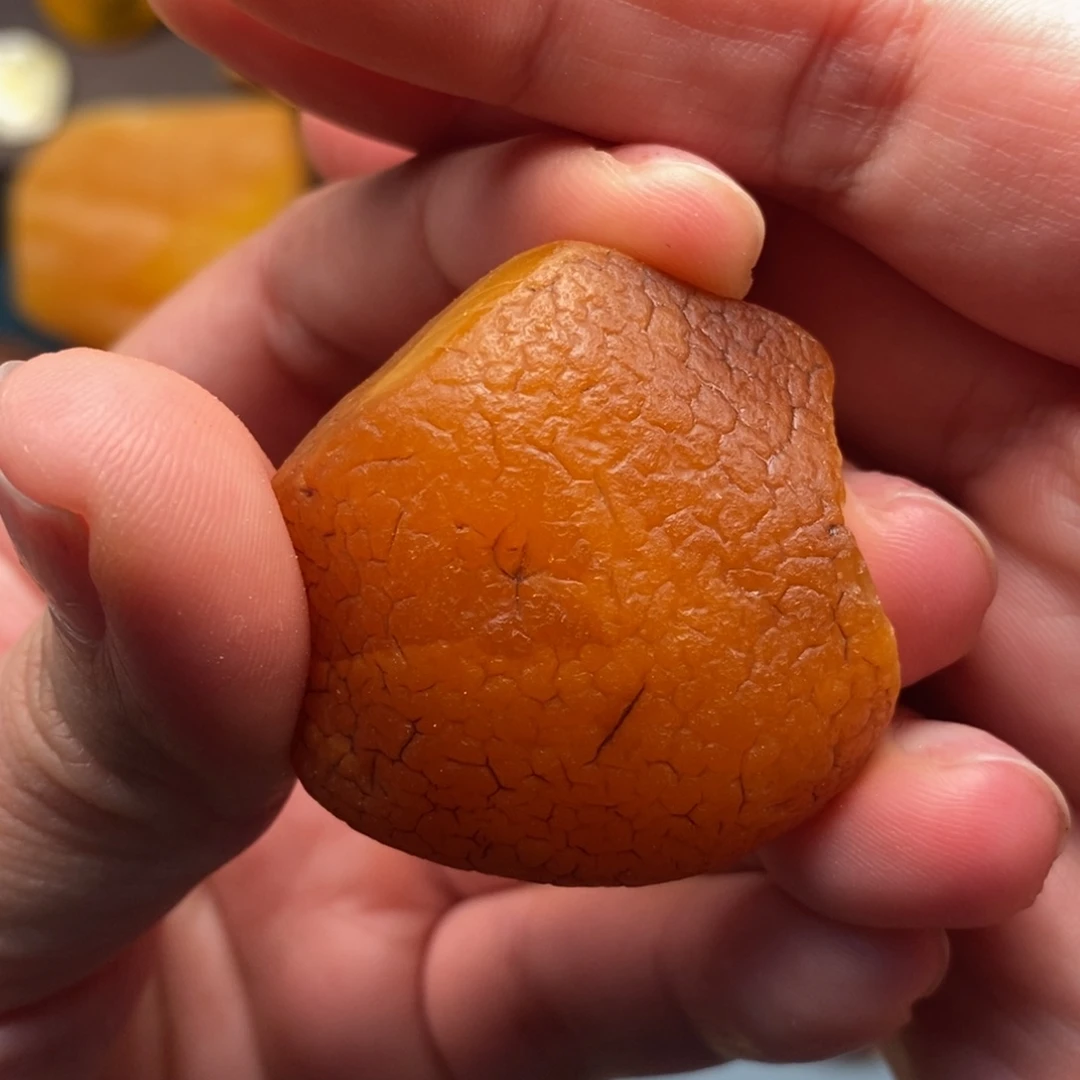 定制琥珀未镶嵌蜜蜡